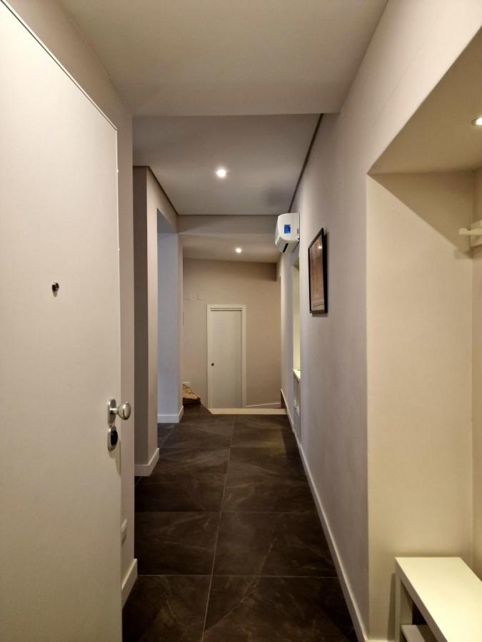 The White Domus Apartment Taormina Luaran gambar
